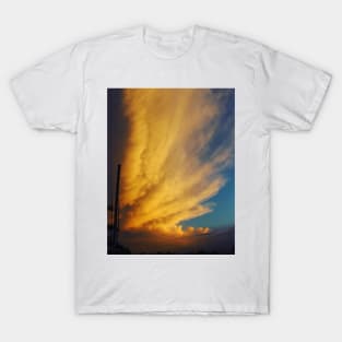 cloudy sunset T-Shirt